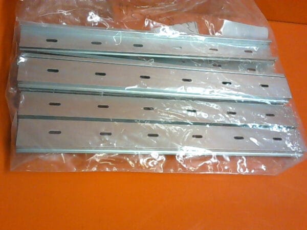 013-008000-314 | RAIL,DIN - Image 3