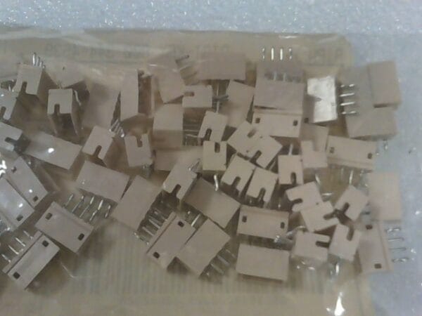 B4B-ZR(LF)(SN) | CONN HEADER VERT 4POS 1.5MM - Image 2