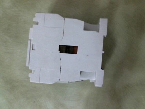 CE15FN3Y1AB | CUTLER-HAMMER CE15FN3Y1AB CONTACTOR SIZE F 3 POLE OPEN TYPE COIL 110/120V 50/60HZ 32AMP - Image 2