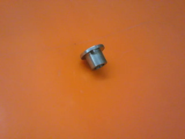 IN-2130-00 | INSULATOR E17076690 SUPRESSOR PLATE, I9 - Image 4