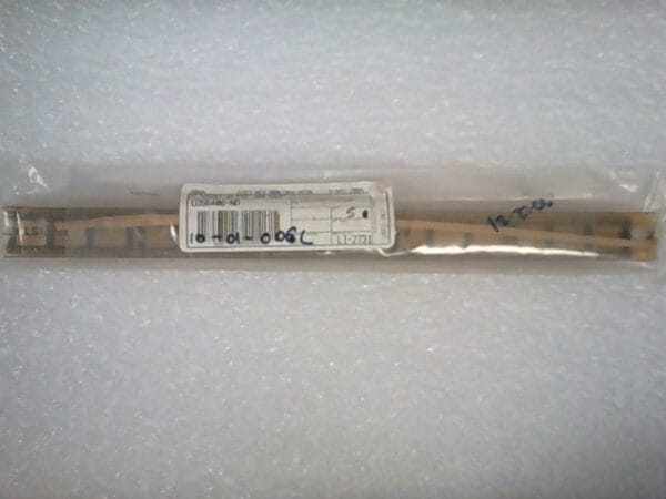 110-13-640-41-001000 | IC SOCKET 40 PIN .600 GOLD - Image 4