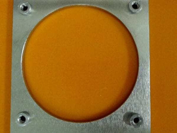 013-008885-682 | PLATE, REGULATOR BACKUP, SYN - Image 5