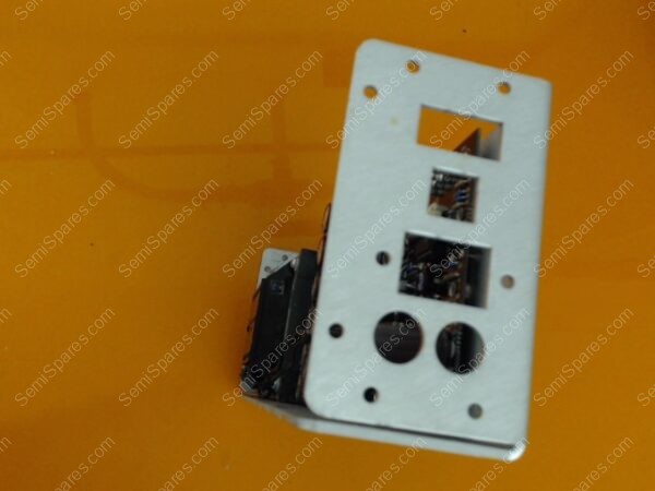GA-5671-00 | 15 PSI GAUGE,1.5", PGI-40M-PG-CANX - Image 5