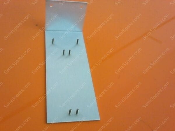 714-110145-001 | BRKT,BUS,BAR,RELAY - Image 5