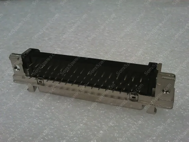 60010685132 | CONN D-TYPE RCPT 68POS R/A SLDR - Image 2