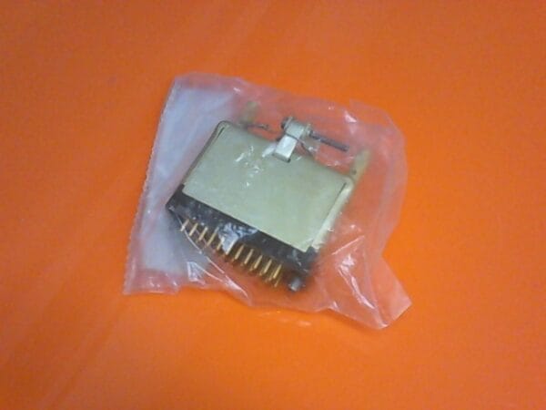 EC-1760-00 | PLUG,42 PIN,WINCHESTER,MRA-42-P-JTCU-H8 - Image 3