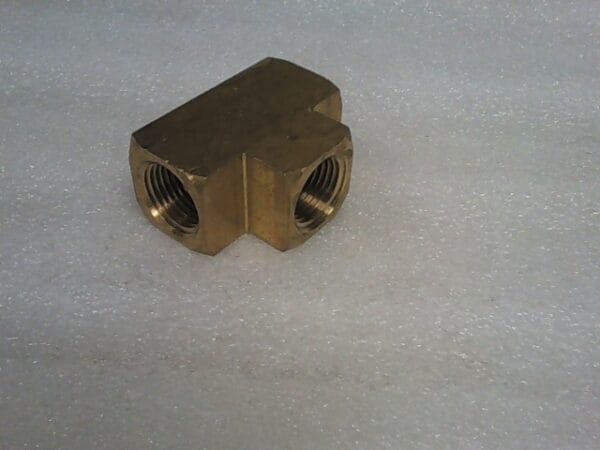 921-000479-006 | UNION, TEE, 1/2" NPT, BRASS - Image 3