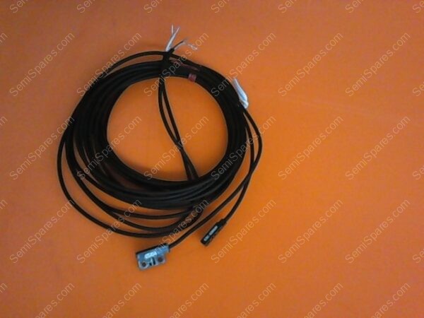 SN-7502-00 | OMRON FLAT FRONT SENSOR,E3C-S30T - Image 2