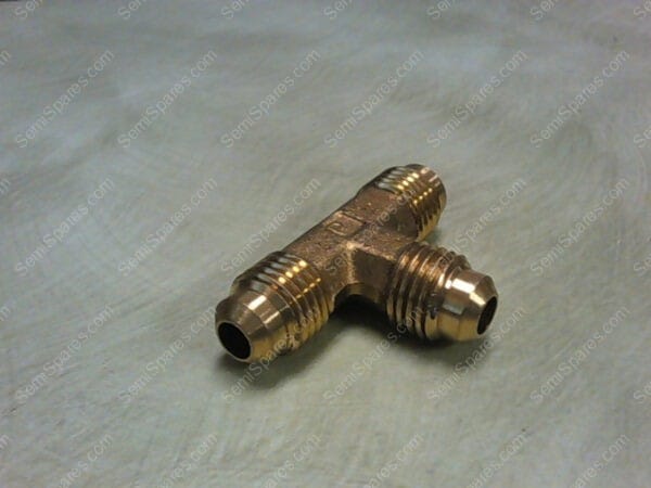 144F-12 | PARKER 3/4" FLARE TEE FITTING 45 DEG 3 WAY FITTING HVAC LNG NATURAL GAS - Image 3