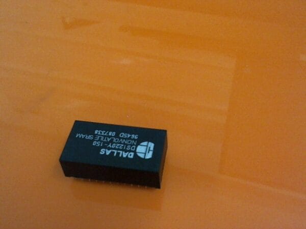 DS1220Y-150 | 9645D 087338,NONVOLATILE SRAM,P/N DS1220Y-150 - Image 2