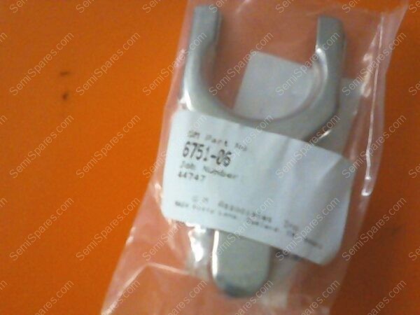 CC-0240-00 | CLAMP, 6751-06,THOMAS PINCH#35 - Image 3