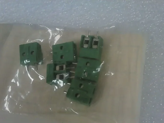 1935161 | TERM BLOCK PCB 2POS 5.0MM GREEN - Image 2