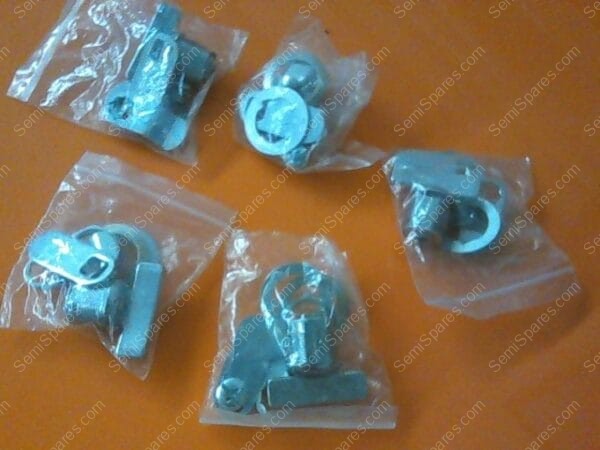 GU-2053-00 | LATCH,WING-HANDLE,PN 1820A21 - Image 2