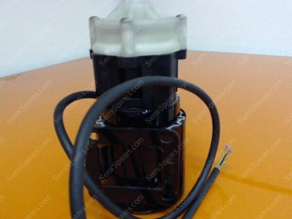 MO-1840-00 | PUMP (FOR NESLAB CFT33) 120V,MD30,# 008132 - Image 3