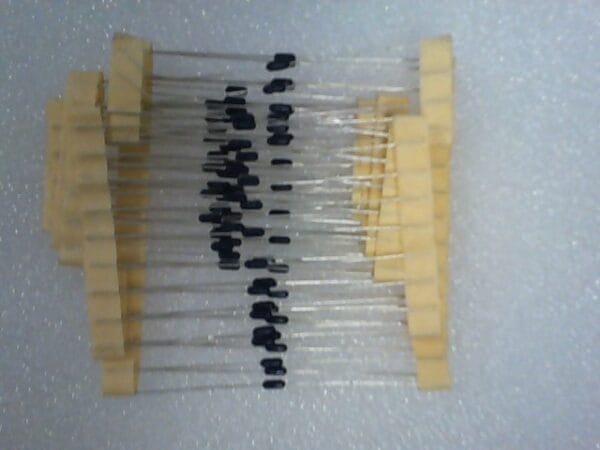 CMF503K6500FHEB | 1/4 WATT 3.65KOHMS 1% VISHAY METAL FILM RESISTORS-THROUGH HOLE - Image 3