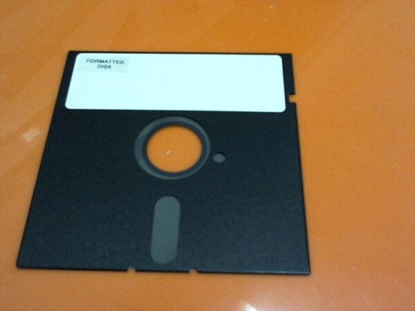 GU-2740-00 | DISC,A113259,FORMATTED FLOPPY COMPUTER - Image 2
