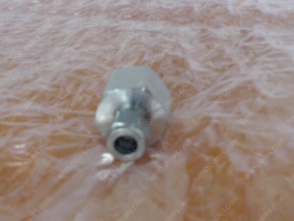CF-6020-00 | FITTING, SS-660-7-12, 3/8" FTUBEX3/4"FNP - Image 3