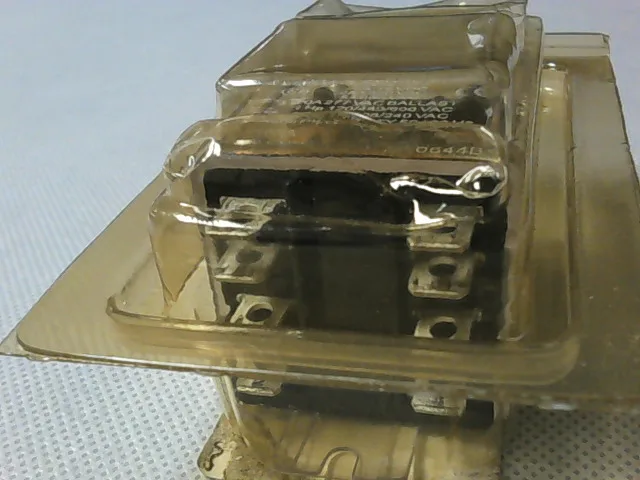 RY-1700-00 | RELAY,W389ACX-10,240 VAC,MAGNACRAFT - Image 4