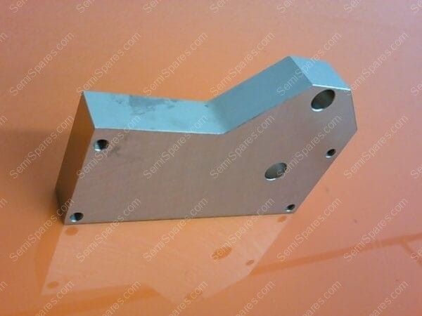 715-440335-003 | BRKT,PVT,ELCTD HSG SLD,R THK - Image 4