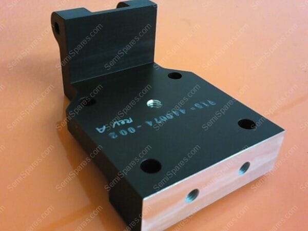 715-440074-002 | BRKT,CATCH,CHMBR TOP LFTR - Image 9