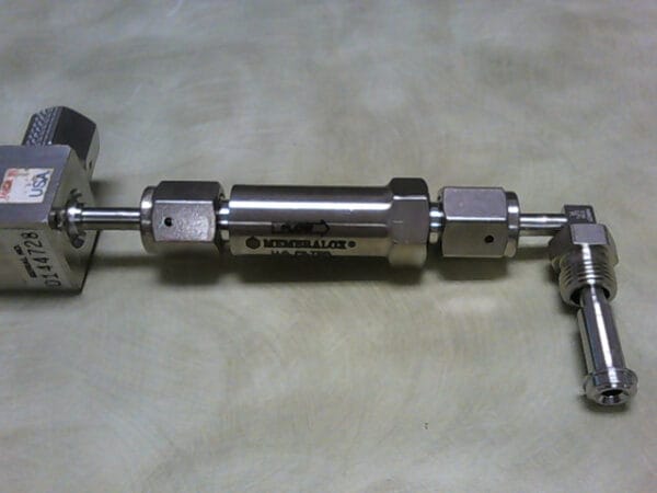 AP3550S | APTECH AP3550S DUAL VPMT KJL V40 W/ MEMBRALOX U.S. FILTER MAX OPERATING PRESSURE 3000PSIG-200 BAR - Image 4