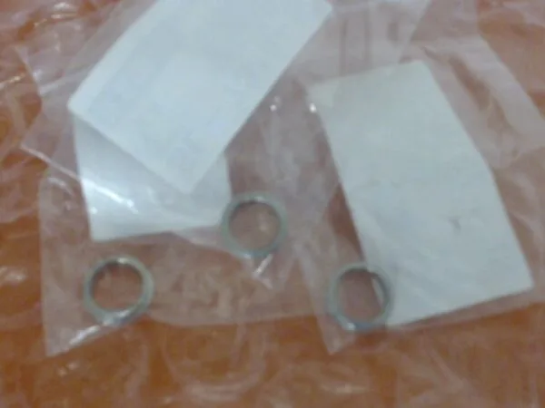 SL-7310-00 | FITTING, SS-4-UTN, ULTRA-TORR NUT,1/4UT - Image 3