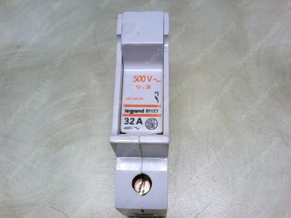 01127 | LEGRAND 01127 10X38MM 500V~ 32A 400V~ FUSE HOLDER - Image 4