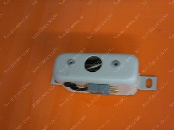 XX-9681-00 | COVER INTER LOCK,F7728001 - Image 3