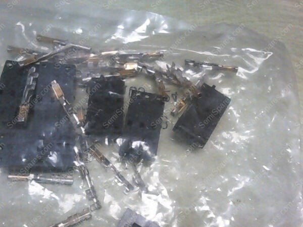 50-57-9403,16-02-0103 | (8)MOLEX 3 PIN CONN W/(24) MOLEX HEADERS & WIRE HOUSING SOCKET PINS - Image 4