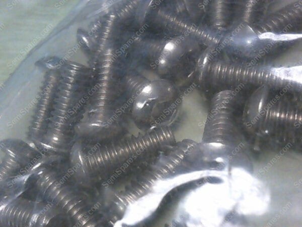 BHC416C10CP | 1/4-20 X 5/8 POLISHED STAINLESS BUTTON HEAD SOCKET CAP SCREWS - Image 2