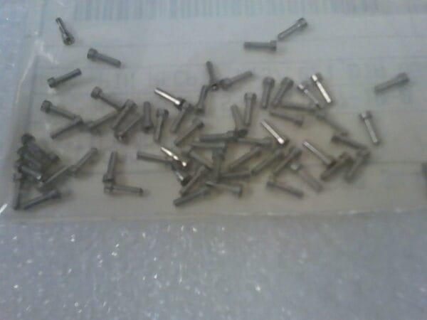 0548-0-15-01-11-27-10-0 | CONN PIN RCPT .015-.020 SOLDER - Image 2