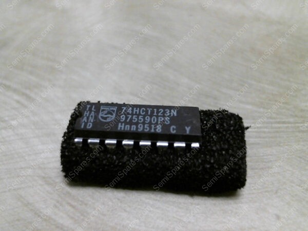 74HCT123N | IC 74HCT123 DUAL RETRIGGERABLE MONOSTABLE MULTIVIBRATOR WITH RESET - Image 4