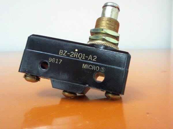 645-060800-001 | SWITCH, LOWER LIMIT - Image 4
