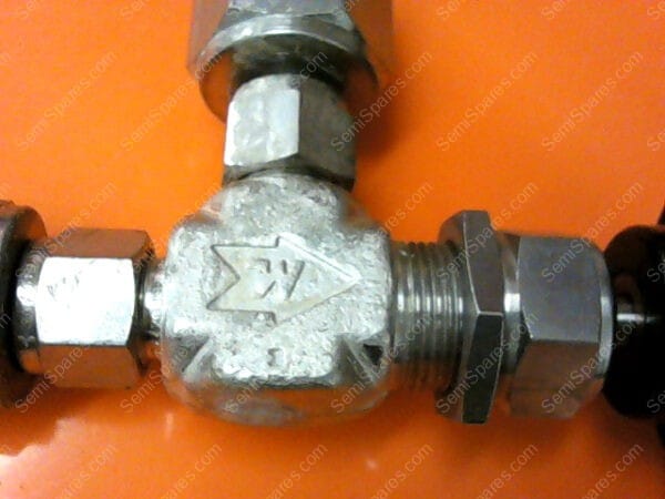 SS-1VS6-A | WHITEY SS-1VS6-A ANGLE NEEDLEVALVE 3/8" OD TUBE - Image 7