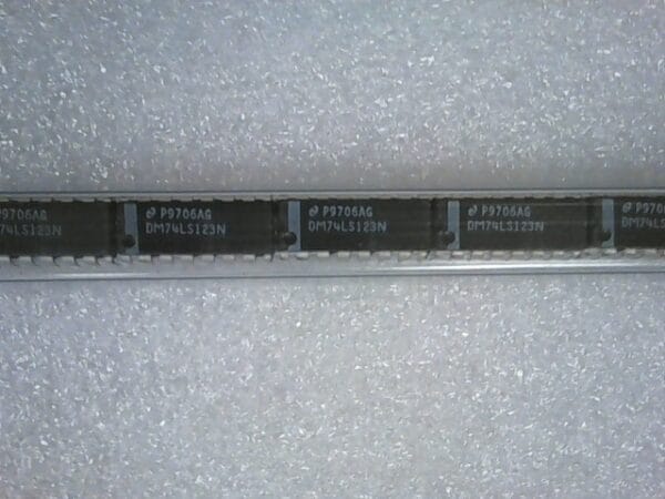 631-000545-123 | IC SN74LS123N - Image 3
