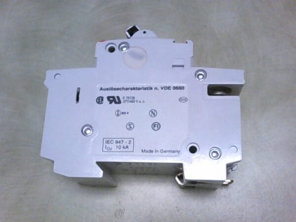 S272 K20A | ABB S272-K20A CIRCUIT BREAKER 20AMP 2POLE 277/480VAC DIN RAIL MOUNT - Image 4