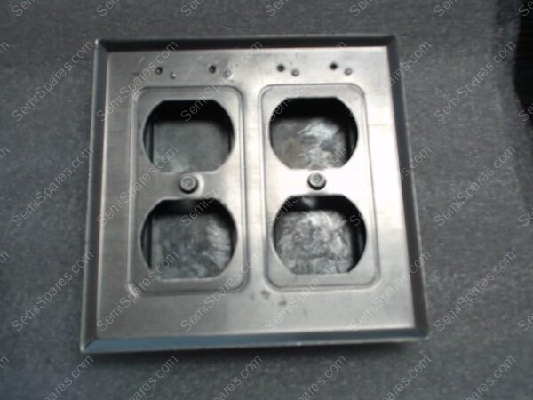WR281-C | RED DOT WR281-C WEATHER PROOF 2 GANG OUTLET COVER - Image 3