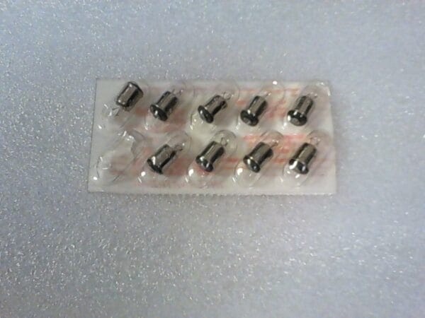 10-CM328 | REPLACEMENT BULBS, CHICAGO MINIATURE CM-328 - Image 3