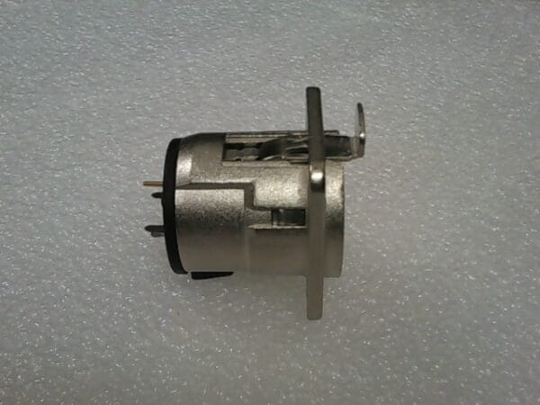 NC3FD-V | 3C FEMALE PCB NICKEL NEUTRIK XLR PANEL MOUNT CONNECTORS - Image 4