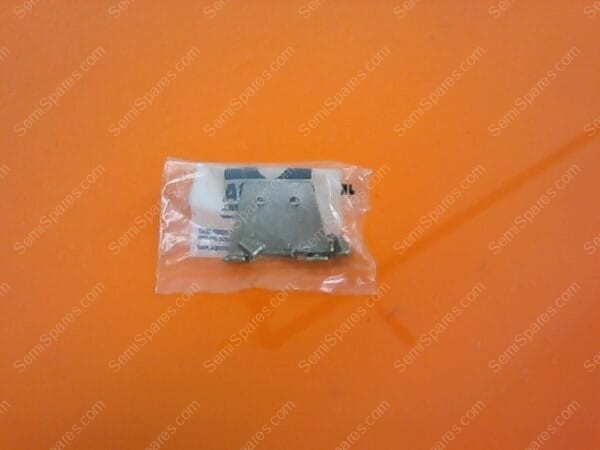 668-060178-001 | BRKT, TC CONN - Image 4