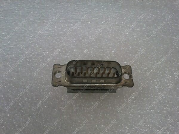 8215//2423 | D-SUB PLUG 15 POSITION, MALE PINS POSTION - Image 2