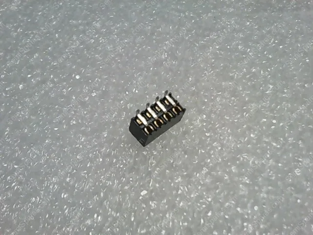 CLP-104-02-L-DH-TR | 8 POSITION RECEPTACLE CONNECTOR 0.050" (1.27MM) SURFACE MOUNT, RIGHT ANGLE GOLD - Image 4